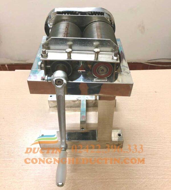 Mat-tren-may-thai-bi-inox-dt-0924396333 Mat-tren-may-thai-bi-inox-dt-0924396333
