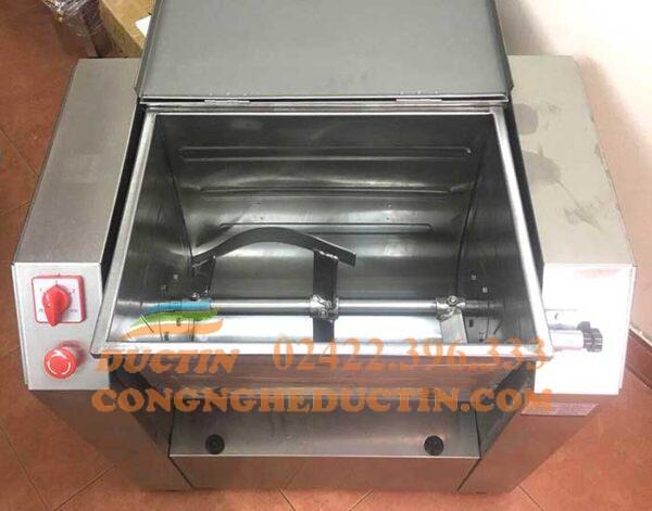 Bon-tron-va-canh-dao-inox-duc-tin Bon-tron-va-canh-dao-inox-duc-tin