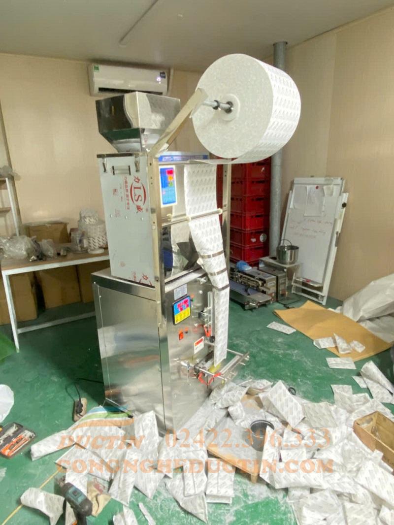 May-dong-goi-bot-hut-am